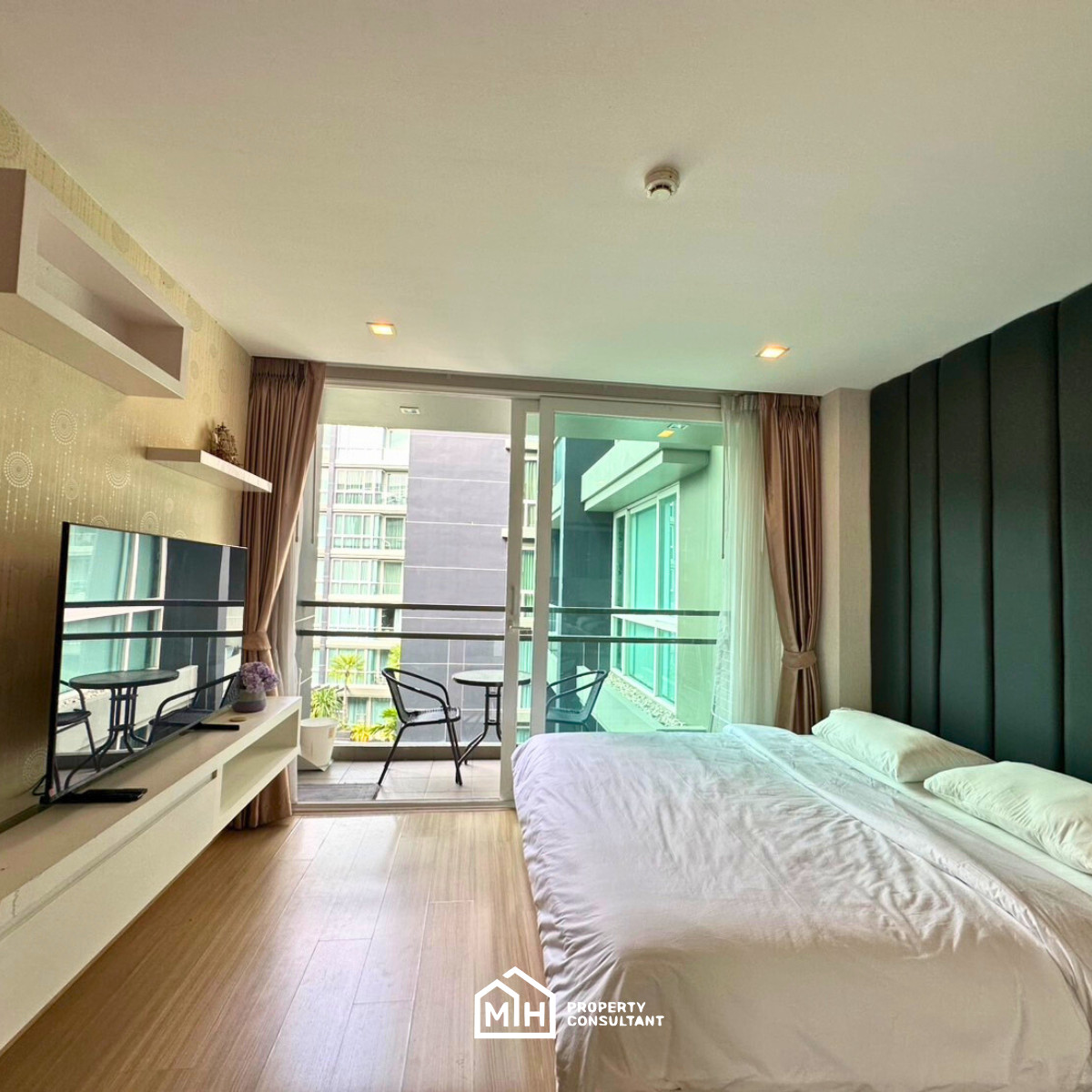 🏙️ Apus Condo for Rent | Studio 31 SQ.M. | 4 Floor | 15,000 THB/Month | Prime Location near Big C & City Center