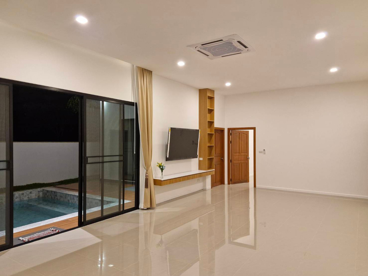 Rare Item! บ้านเดี่ยว 92 ตร.วา สระส่วนตัว + จากุซซี่ | ฟังก์ชันครบ | 4 นอน 3 น้ำ | 7.89 ล้าน