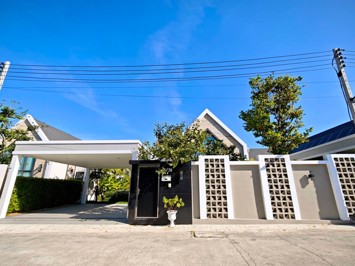 พูลวิลล่าใหม่ มาบประชัน | 3 ห้องนอน 4 ห้องน้ำ | ที่ดิน 102.6 ตร.วา | สระส่วนตัว | เริ่มเพียง 9.99 ล้านบาท