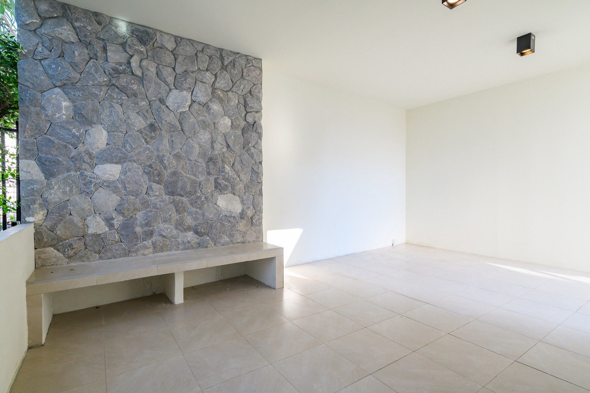 🏡 Corner House for Sale in Pruksa Nara Chaiyapruek 2 – Jomtien | Near Jomtien Beach | Only 6.6 Million THB