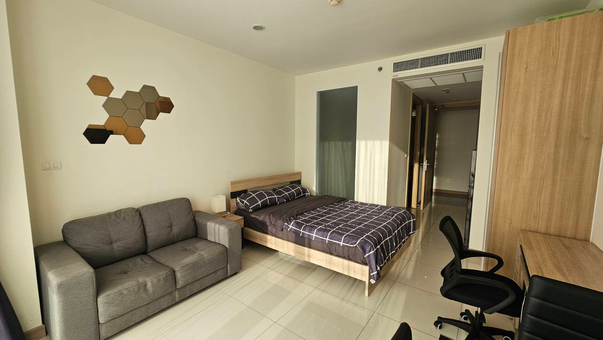 The Riviera Wongamat Beach For Rent 18,000 THB/Month | Studio | Sea view+ Pool View | 8 Floor