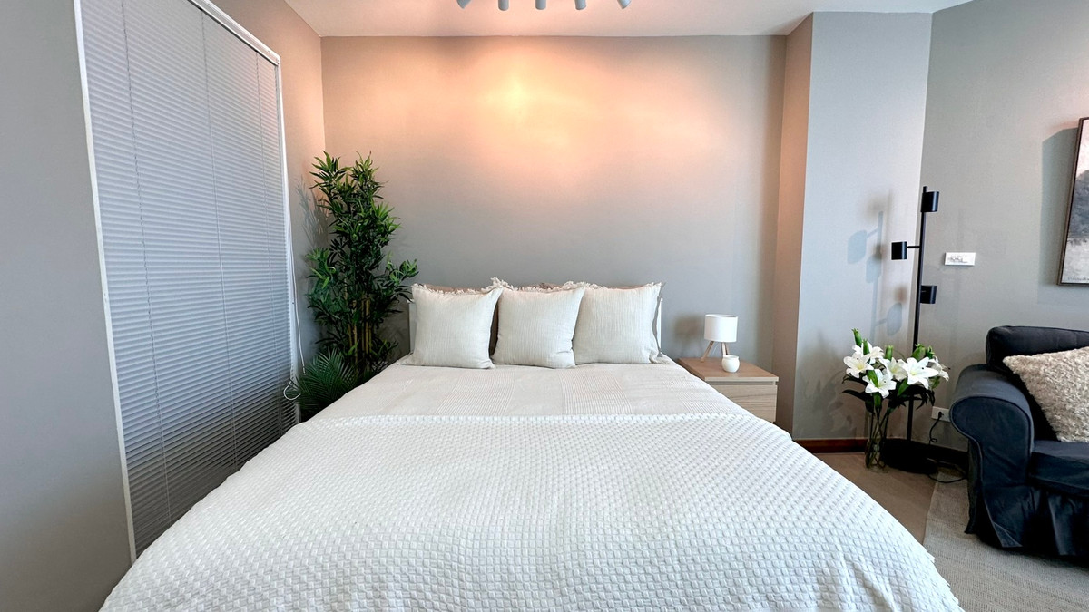 🌅 Beachfront Condo for Sale – The Palm Wongamat Beach | Studio 32 SQ.M. | 20th Floor Sea View | Foreign Quota | 4.95 MB