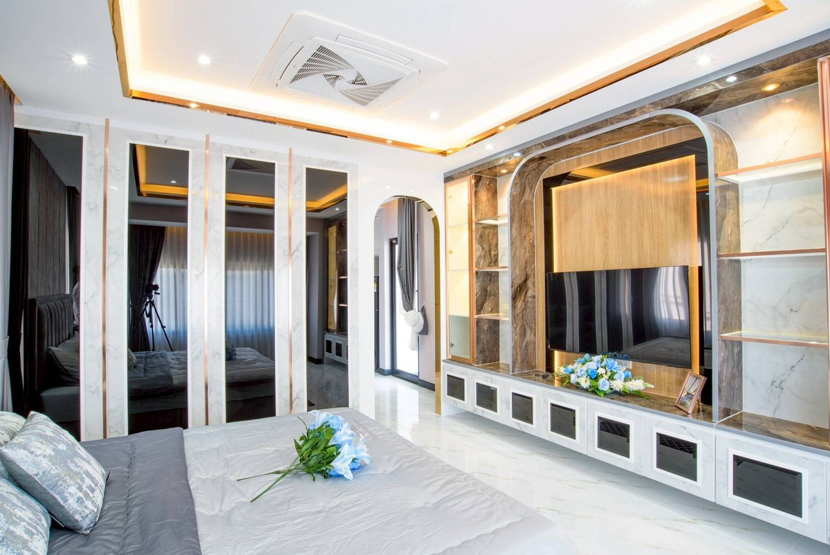 🏡 Luxury Pool Villa for Sale in Central Park 2 Pattaya | 4 Bedrooms | Only 14.9 MB