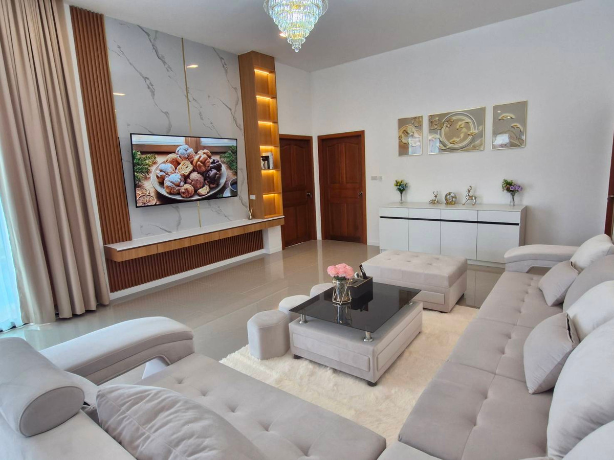 Rare Item! บ้านเดี่ยว 92 ตร.วา สระส่วนตัว + จากุซซี่ | ฟังก์ชันครบ | 4 นอน 3 น้ำ | 7.89 ล้าน