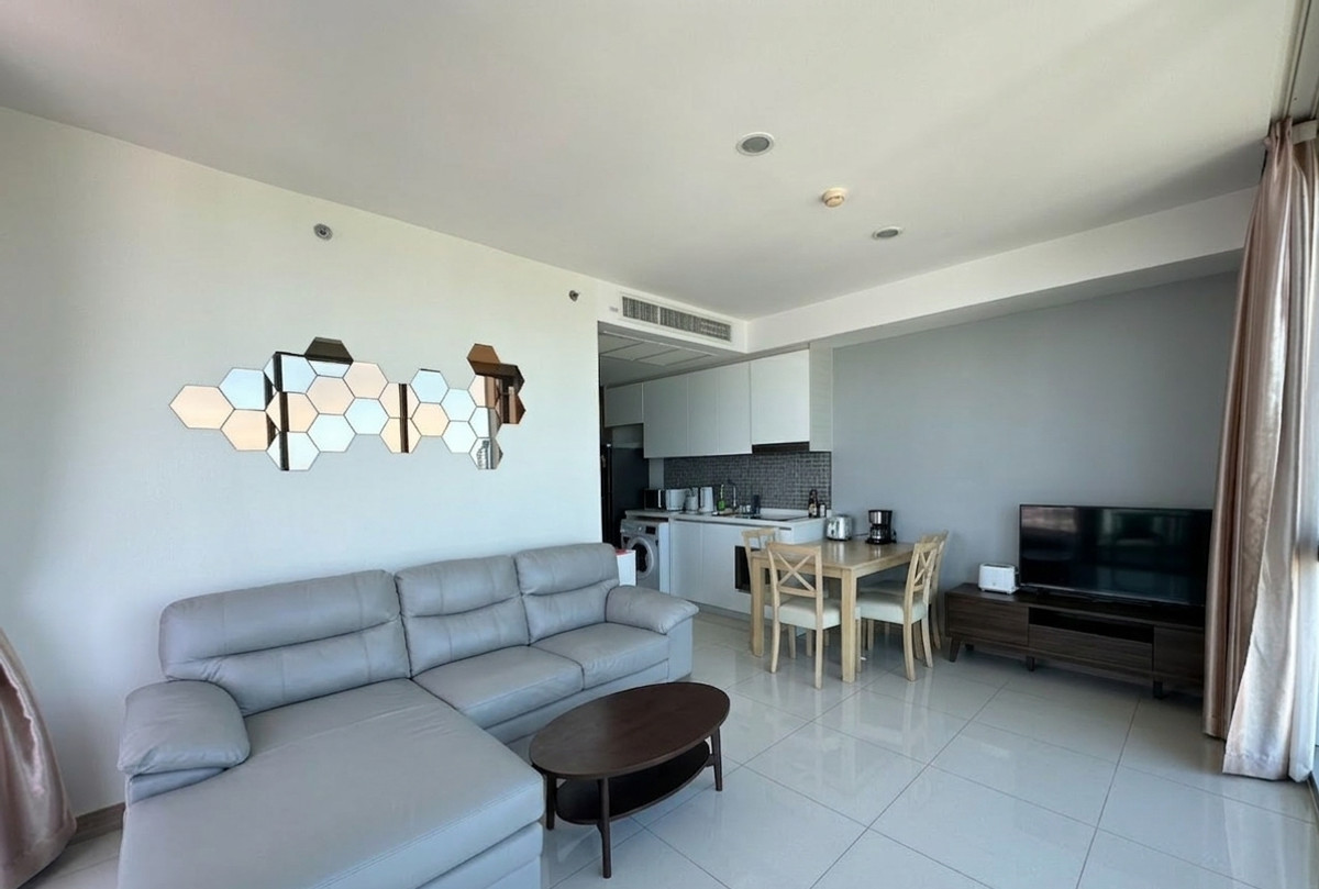 The Riviera Wongamat Beach For Rent 28,000 THB/Month | 1 Bedroom | 50 Sqm. | Sea view | 39 Floor
