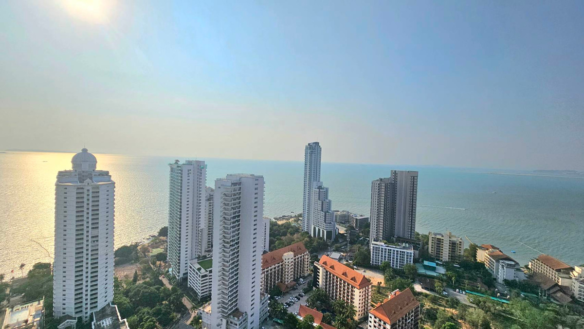 ให้เช่าเดอะริเวียร่าวงศ์อมาตย์บีช 50,000 บาท/เดือน | 2 ห้องนอน 2 ห้องน้ำ | 70 ตรม. | วิวทะเล | 37 ชั้น