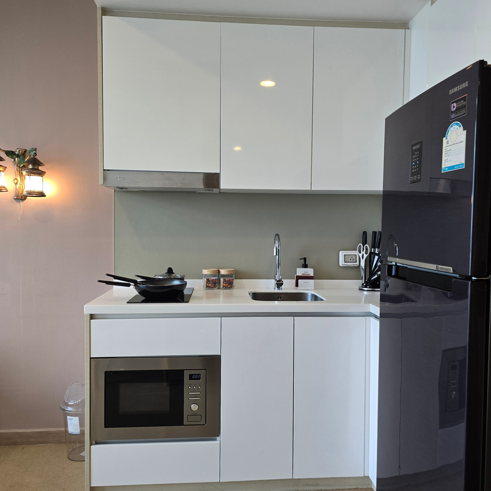 Riviera Wongamat Beach Condo, 1 Bedroom 35 sq.m floor 20 up, for rent 24000 THB per month