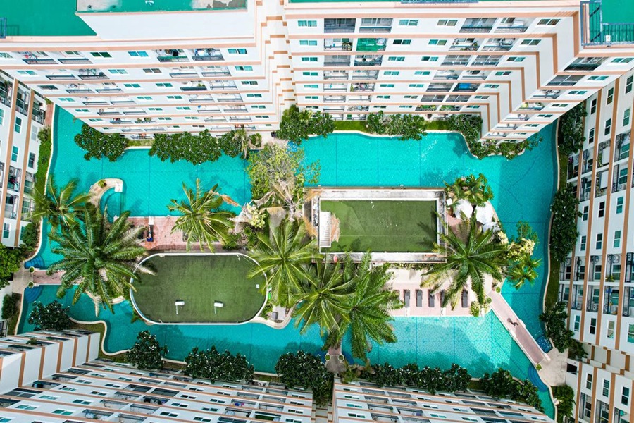 ปาร์คเลน-จอมเทียน